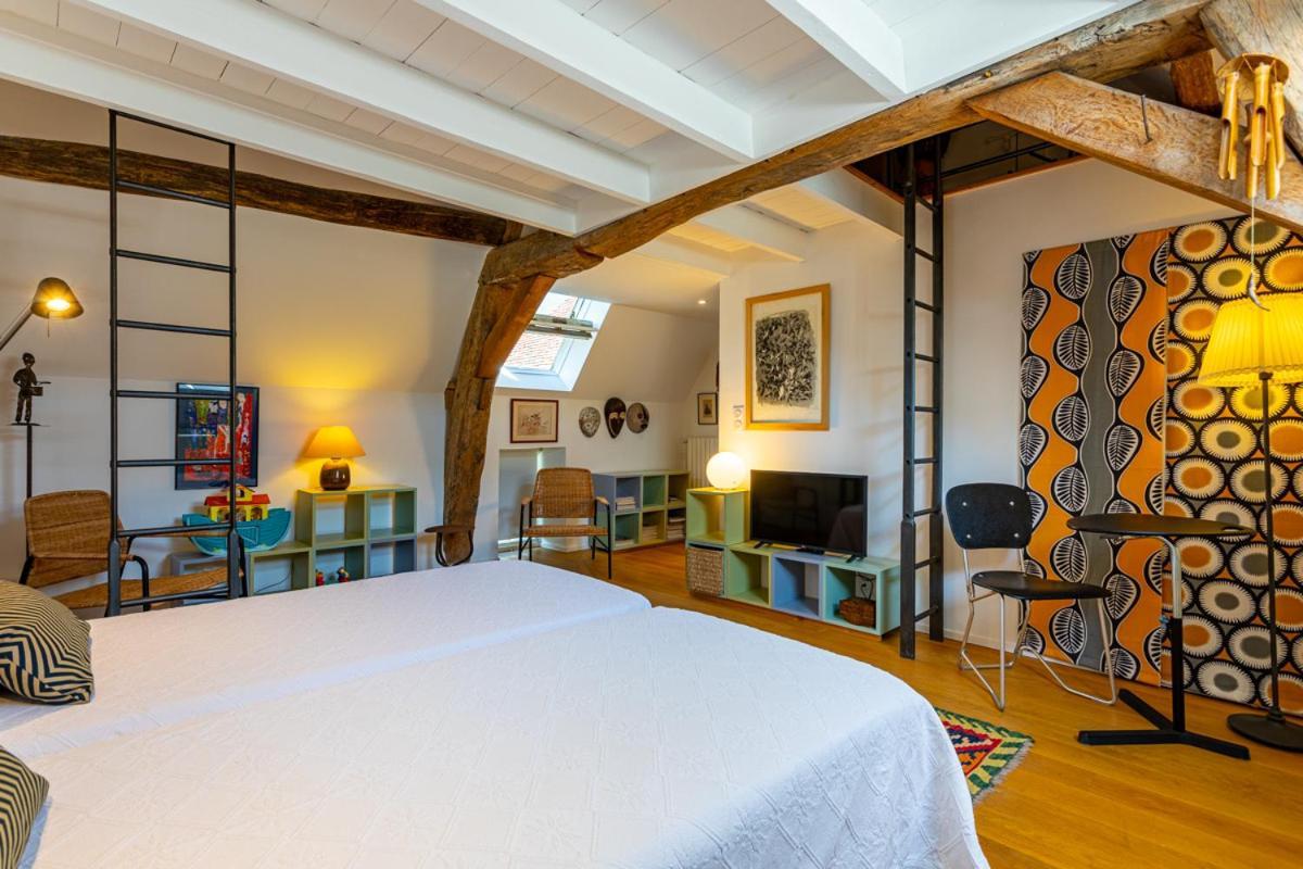 Bed and Breakfast L'Atelier Du Relais Laives Esterno foto
